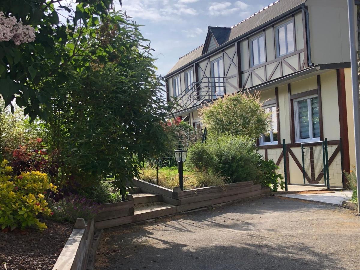 L'Ormelais Vacances Mont-Dol Exterior foto