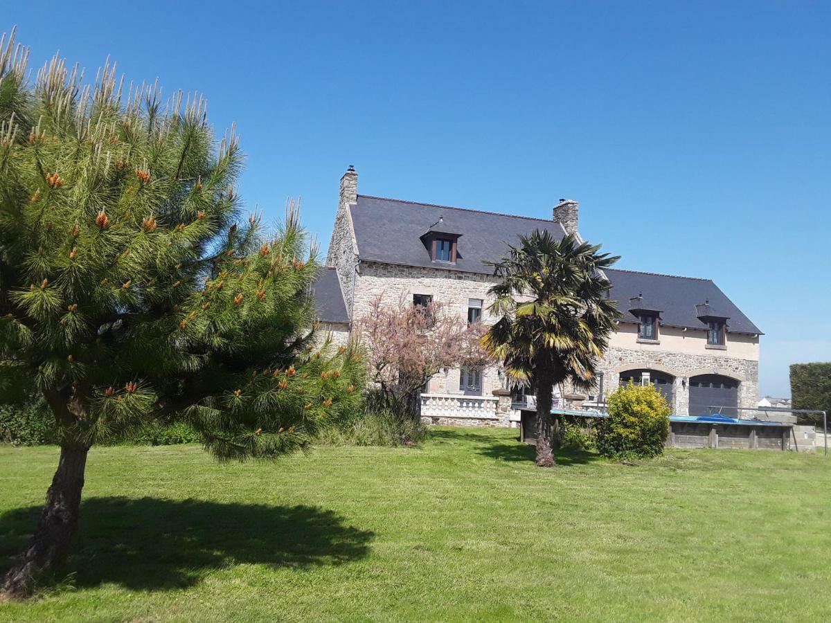 L'Ormelais Vacances Mont-Dol Exterior foto